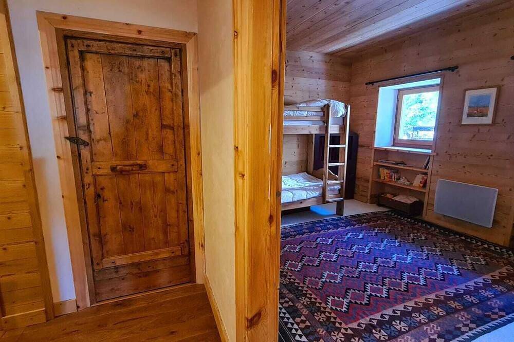 Beautiful wooden apartment - in the heart of the Queyras Natural Park - Aiguilles in Abriès, Queyras