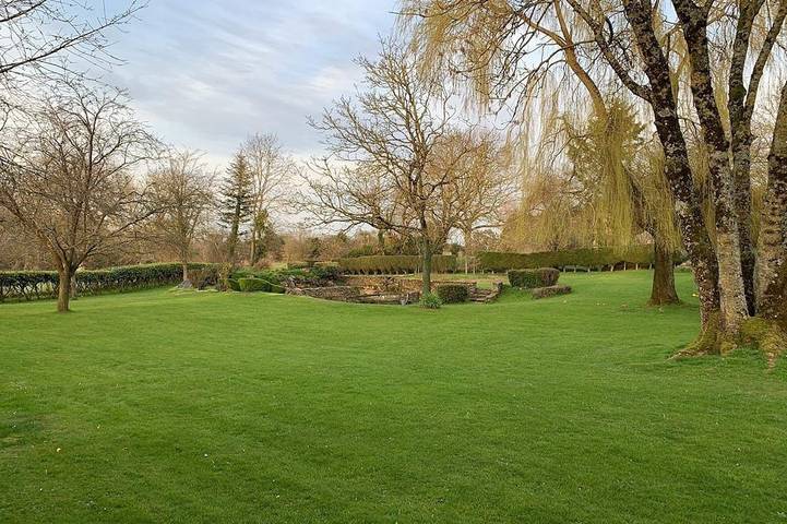 Location de vacances pour 3 personnes, avec jardin à Caumont-l'Éventé - 3