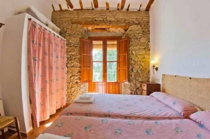 Gîte pour 2 personnes, avec Balcon ainsi que Jardin et Piscine à La Zubia - 3