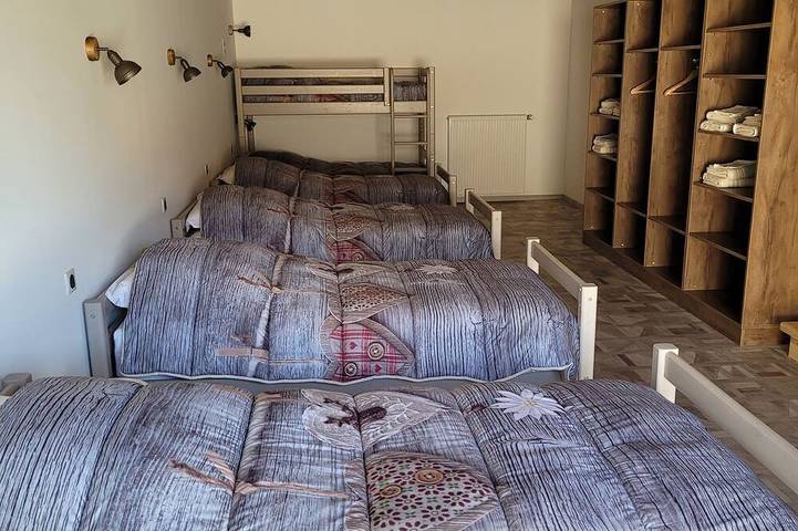 Gîte pour 14 personnes, avec jardin ainsi que jacuzzi et terrasse à Tendon (Vosges) - 3