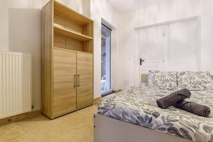 Gîte pour 3 personnes, avec terrasse à Le Blanc - 2