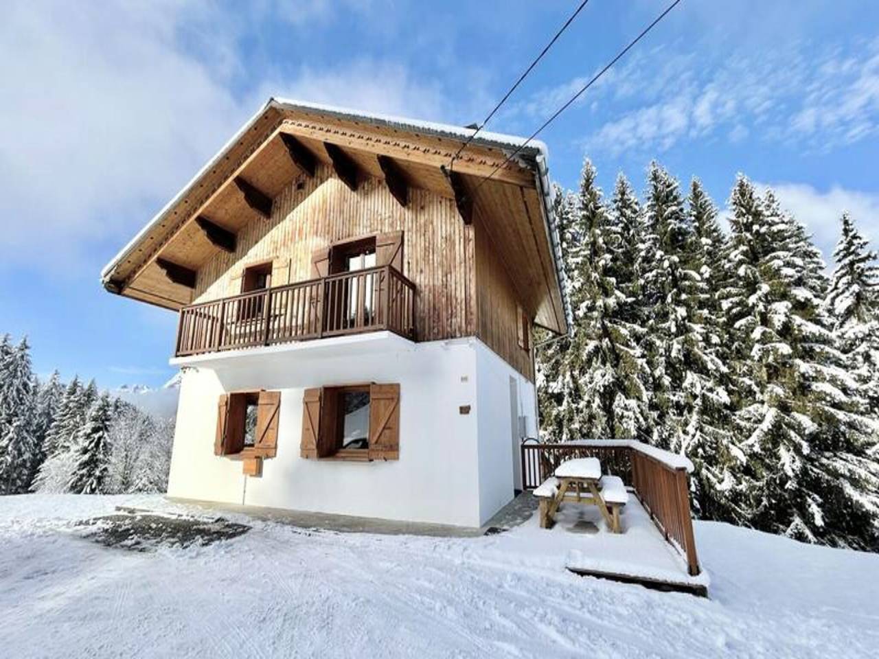 Appartement entier, Chalet à Mont Rond avec spa et accès aux pistes de ski in Notre-Dame-de-Bellecombe, Région d'Albertville