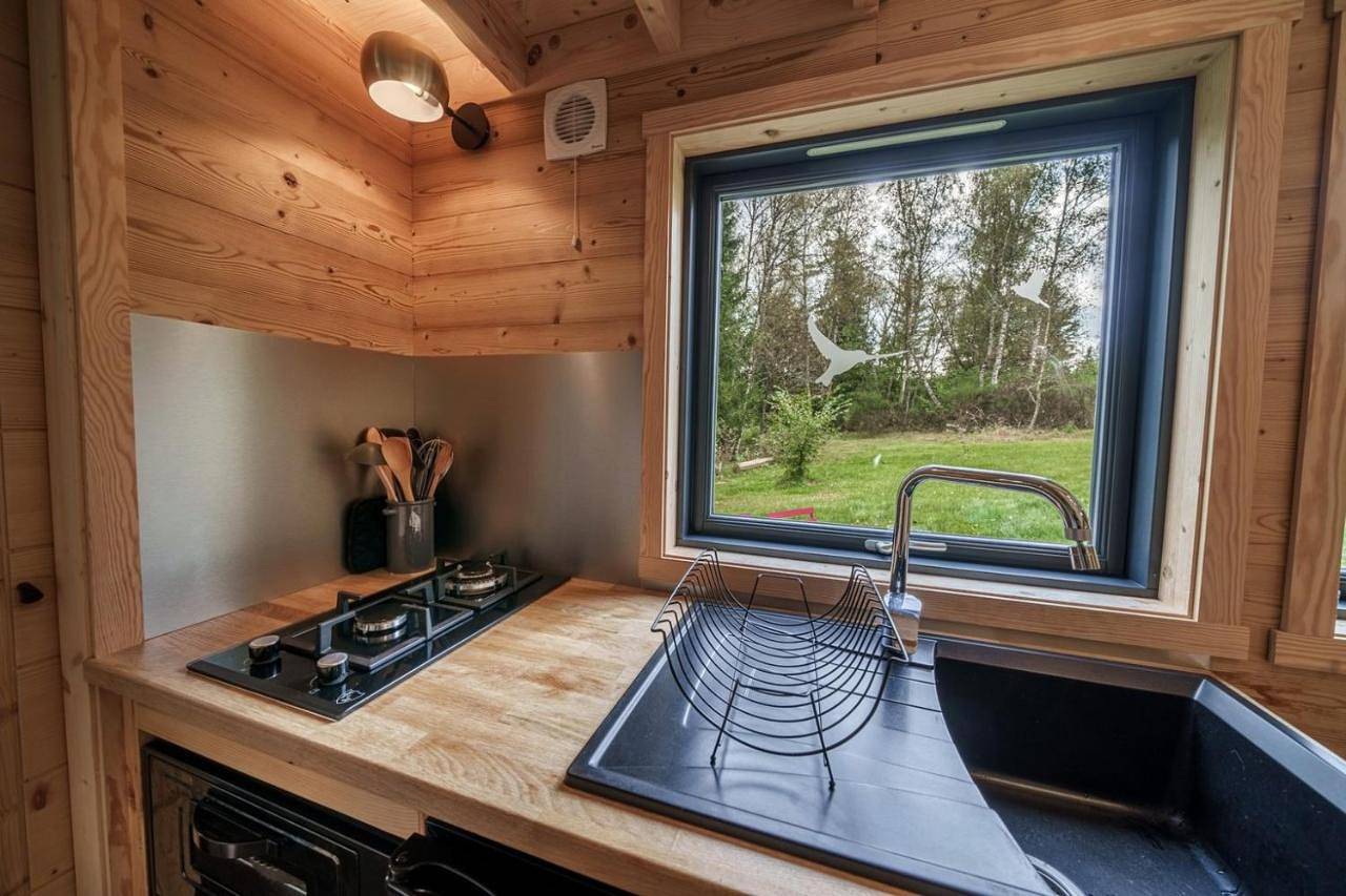 Tiny House tout confort dans un écrin de nature in Saint-Bonnet-le-Chastel, Parc Naturel Régional Livradois-Forez