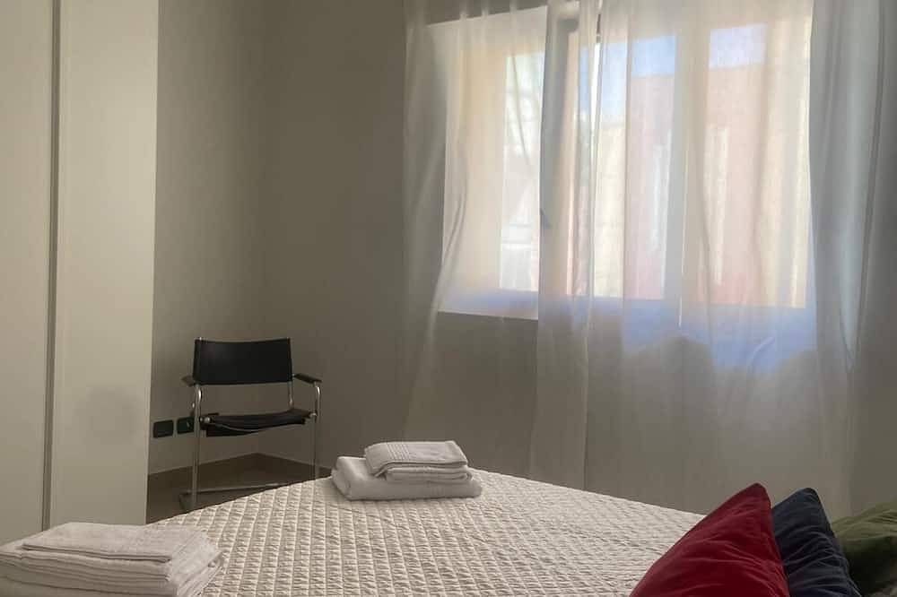 Apartamento entero, The Color Loft, comfortable apartment in the city center in Barletta, Via Francigena