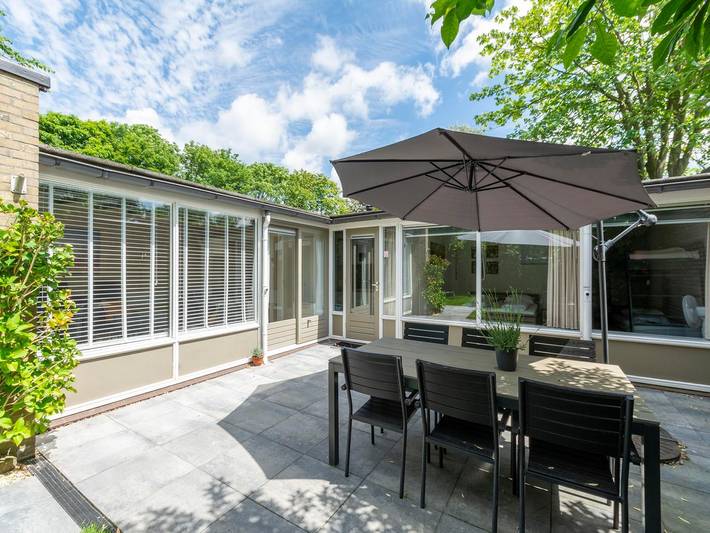 Bungalow für 6 Personen, mit Terrasse in Sint Maartenszee