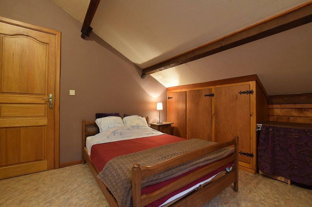 Casa a Noirefontaine con laghetto da pesca in Bouillon, Neufchâteau e dintorni