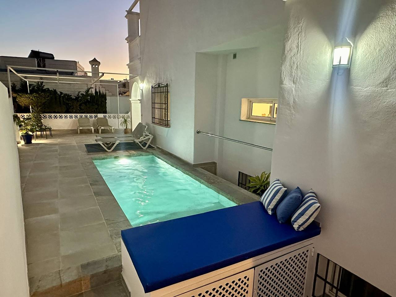 Villa Calazul in Playa de Burriana, Nerja