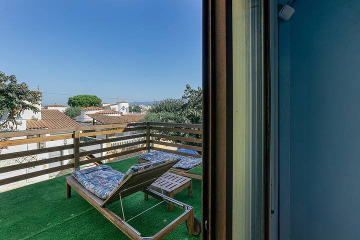 Ferienhaus für 6 Personen, mit Balkon und Garten in Empuriabrava - 3