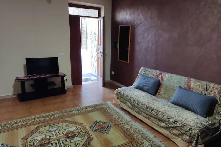 Ganze Wohnung, Cozy apartment within walking distance of downtown in Frosinone, Frosinone Provinz
