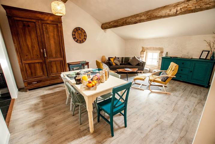 Gîte pour 10 personnes, avec terrasse et jardin, animaux acceptés dans l' Hérault - 2