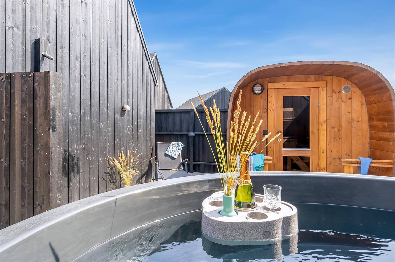 Feriehus for 18 personer med terrasse in Skagen, Tannisbucht