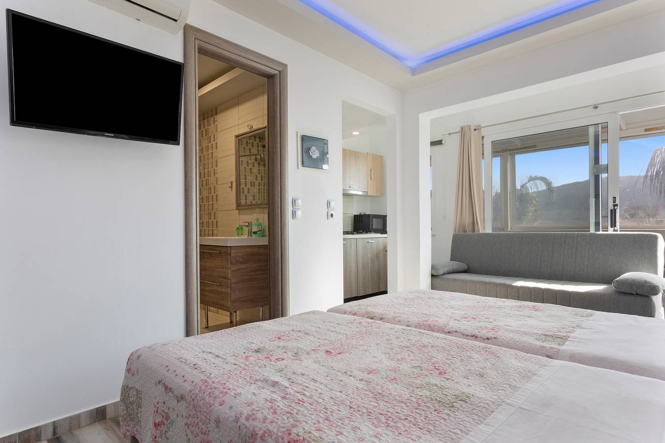 Studio Appartement "Villa Dionysia S3" dichtbij het strand met gedeeld zwembad & Wi-Fi, foto 14