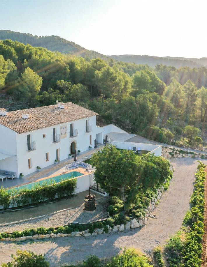 Casa rural para 14 personas, con Balcón y Terraza además de Jardín y Piscina en San Pedro de Ribas - 2