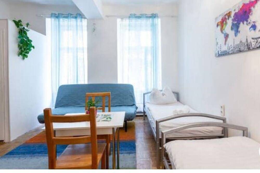 Ganze Wohnung, Top in Vienna Netflix + Nespresso in Wien, Wienerwald