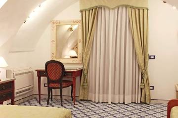 Villa for 10 Guests in Spiaggia Duoglio, Amalfi, Picture 3