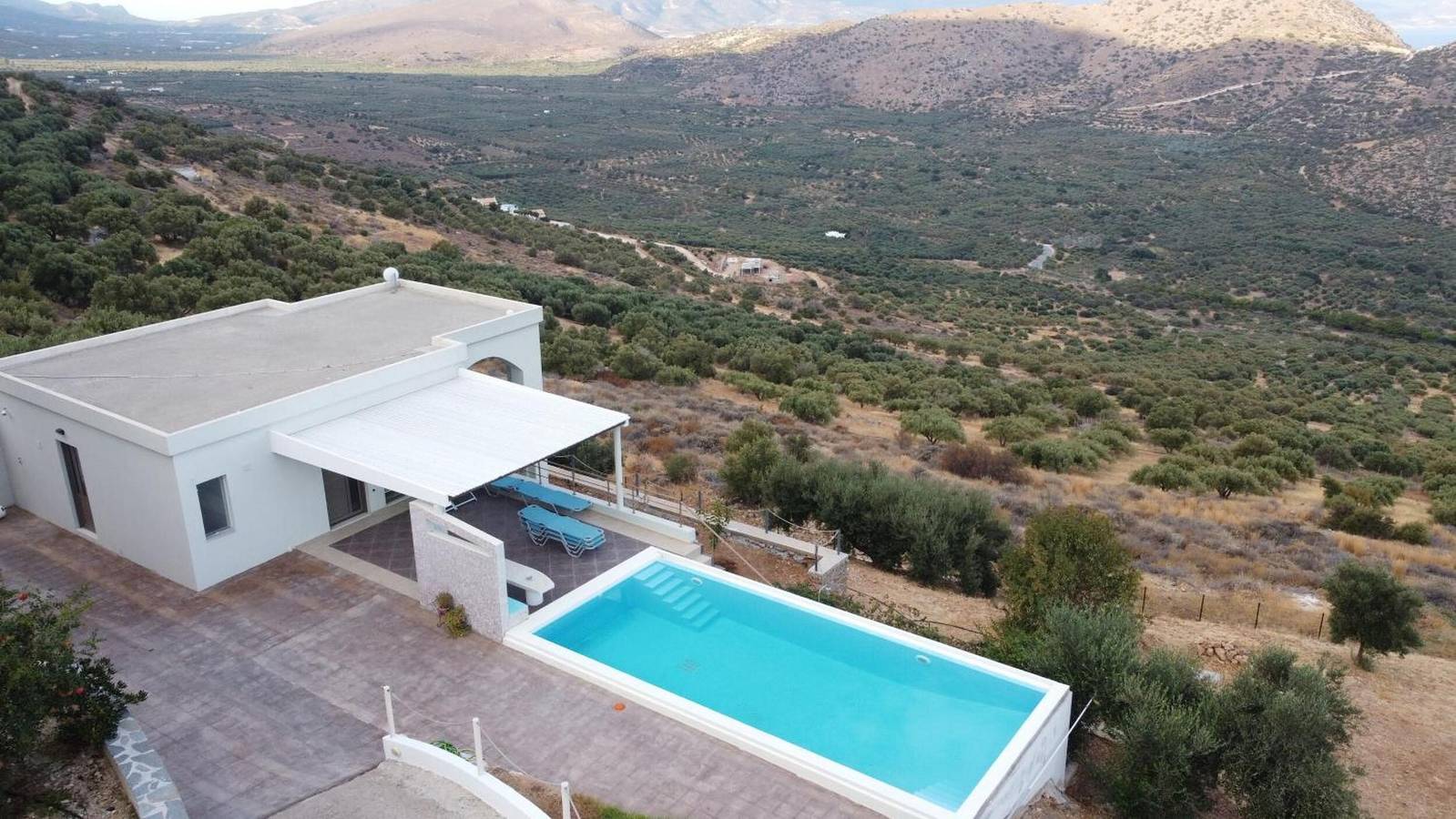 Villa „Gusta“ mit Meerblick, Wlan und Klimaanlage in Lasithi