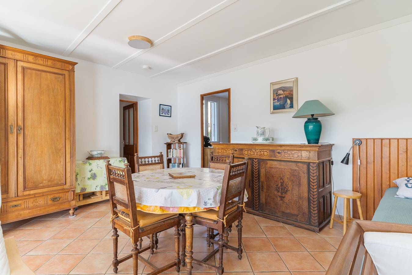 Appartement entier, Appartement « T2 L’Amourié 1er Étage » avec terrasse couverte, vue lac in Sainte-Croix-du-Verdon, Parc naturel régional du Verdon