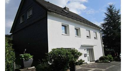 Ferienhaus für 12 Personen, mit Sauna und Terrasse sowie Garten, mit Haustier in Bad Berleburg