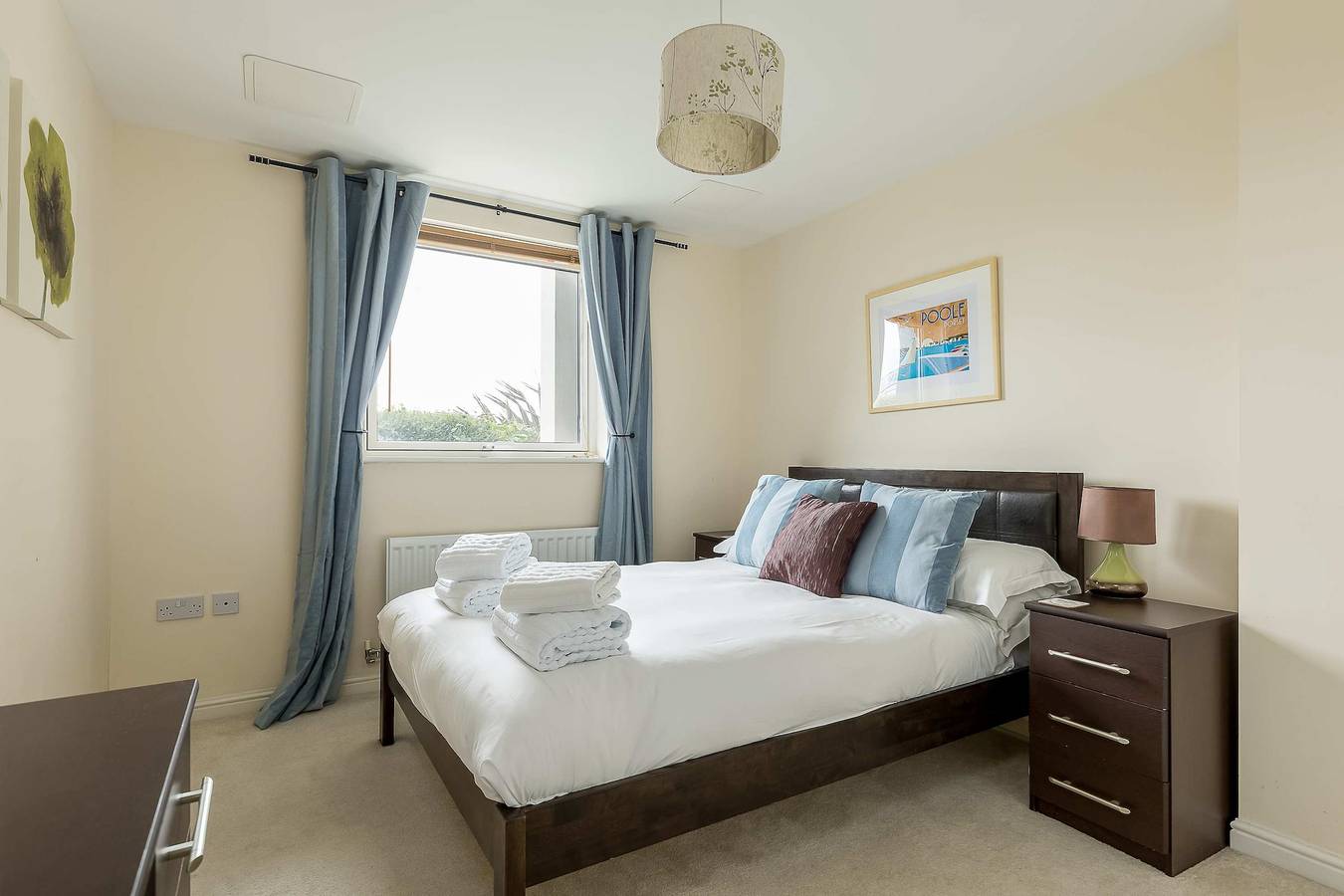Entire apartment, Bay Retreat - Moments from Hamworthy Park in Poole, Poole Harbour