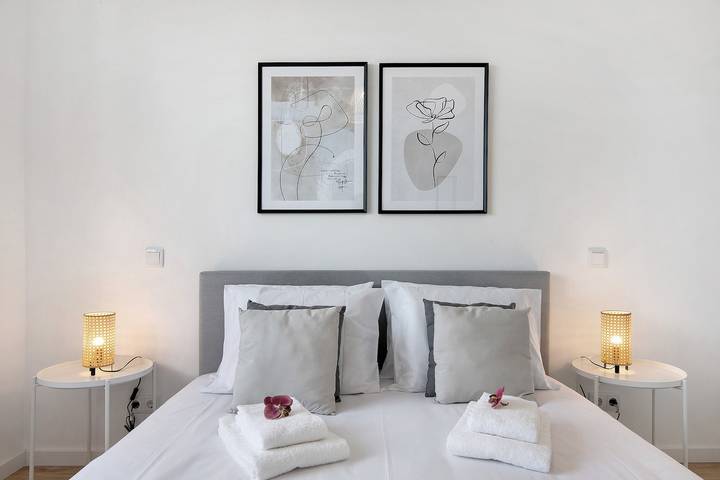 Entire apartment, "Formosa Home" Apartment with Lake View, Balcony & Wi-Fi in Sé (Faro), Faro (Sé e São Pedro)
