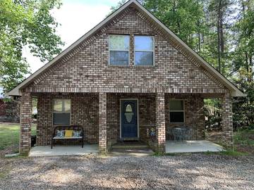 Log Cabin for 12 Guests in Lewis Smith Lake, Alabama, Picture 4