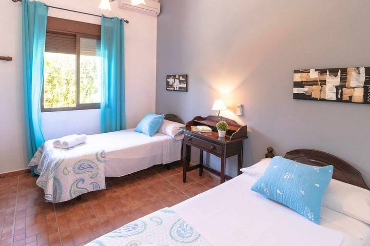 Location de vacances pour 6 personnes, avec jardin et balcon dans La Lantejuela - 4