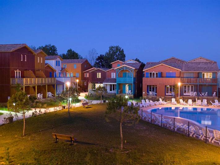 Gîte pour 4 personnes, avec terrasse à Le Teich - 3