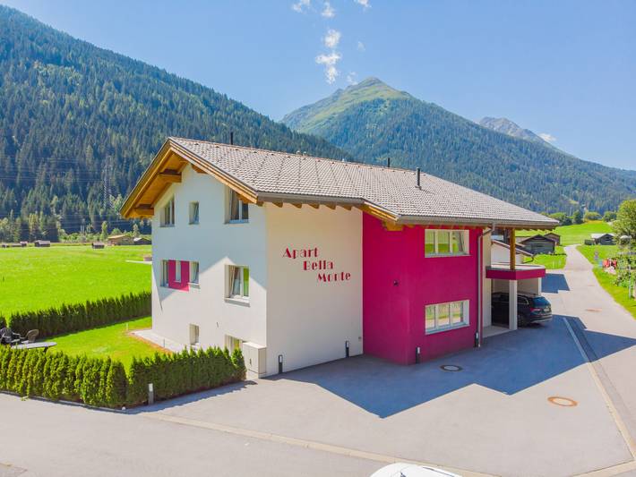 Ferienwohnung für 5 Personen, mit Terrasse und Garten in Pettneu am Arlberg
