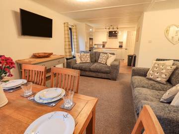 Chalet for 6 People in Cumbria, North West England, Photo 3
