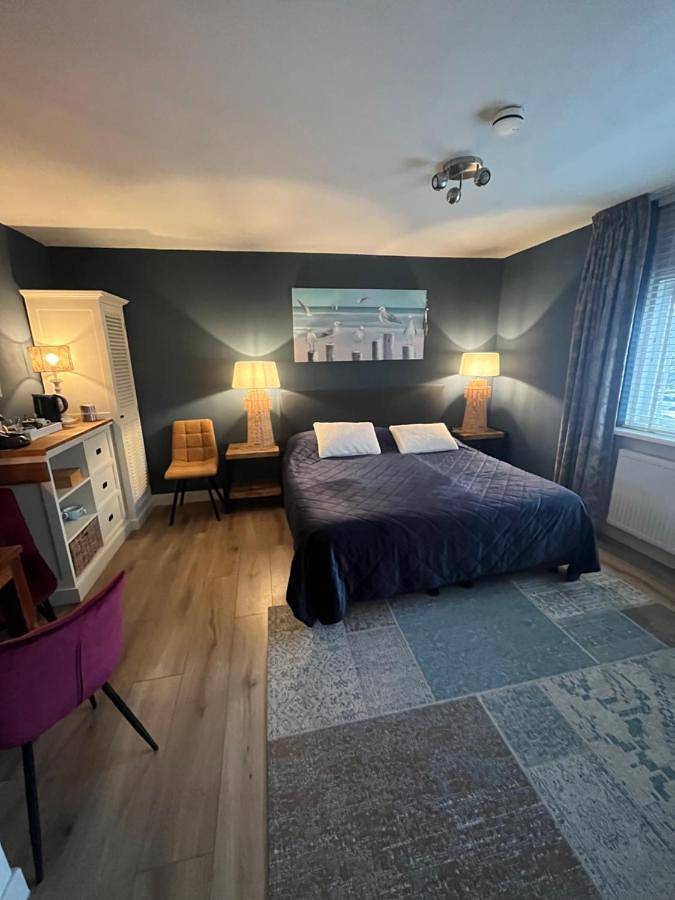Chambre d’hôte pour 2 personnes, avec Terrasse et Vue à De Koog