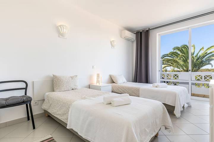 Ferienhaus für 6 Personen, mit Balkon in Ferragudo - 3