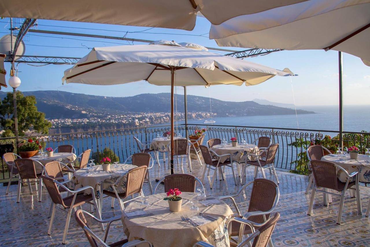 Baia Serena in Vico Equense, Sorrento Coast