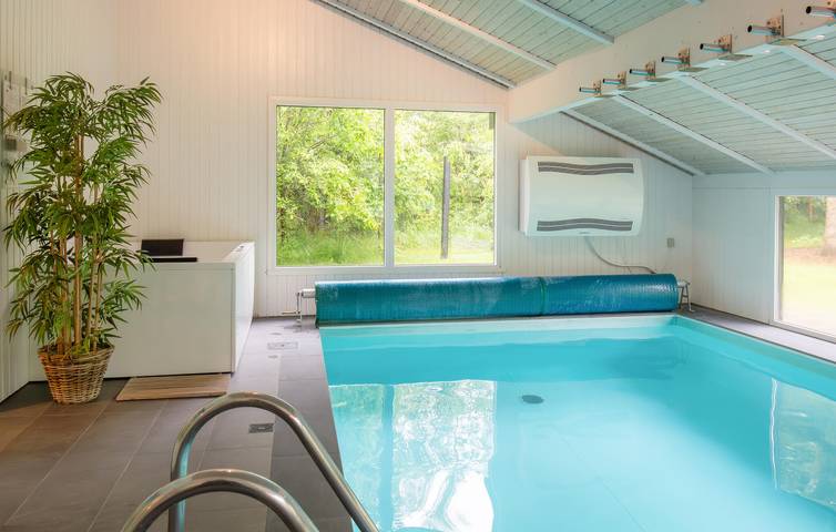 Ferienhaus für 8 Personen, mit Terrasse und Whirlpool sowie Garten und Pool in Tversted - 4