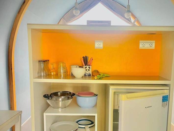 Tente pour 2 personnes, avec bassin pour enfant et piscine dans la Somme - 2