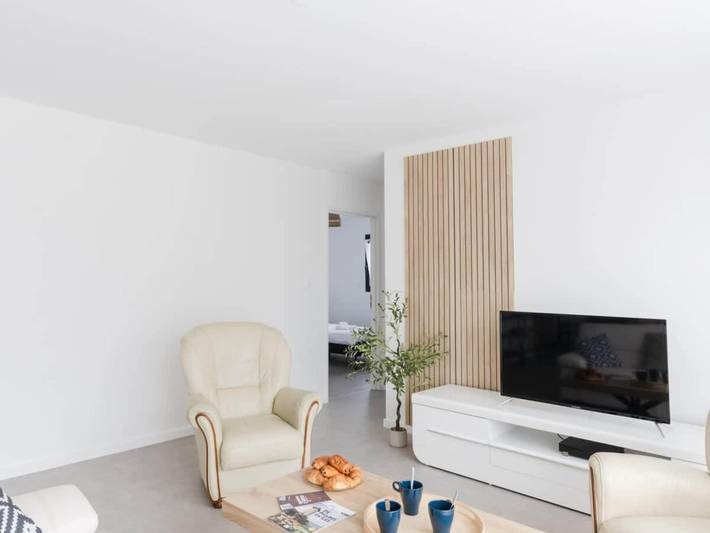 Gîte pour 6 personnes, avec jardin, adapté aux familles à Saint-Pabu - 2