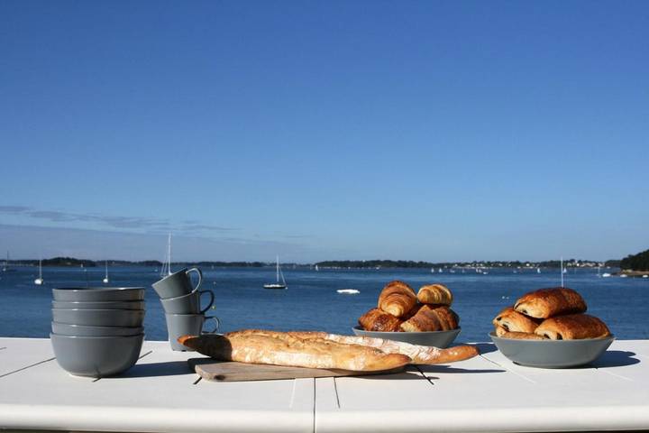 Location de vacances pour 14 personnes, avec vue et jardin à Île-aux-Moines - 3