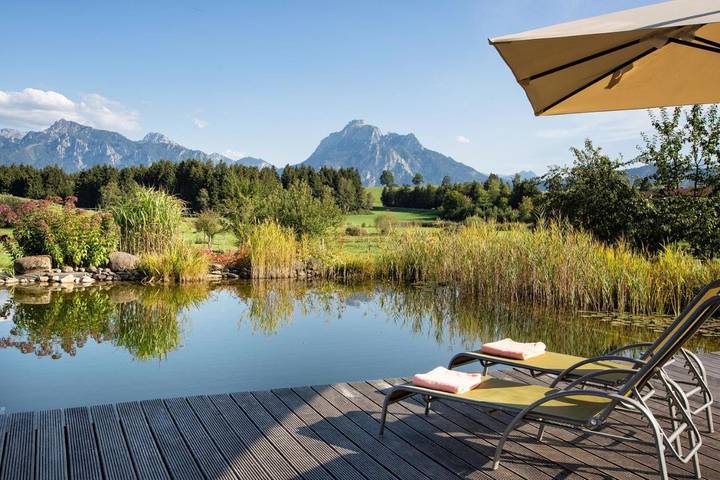 Hotel für 4 Personen, mit Terrasse und Garten sowie Pool und Sauna am Hopfensee