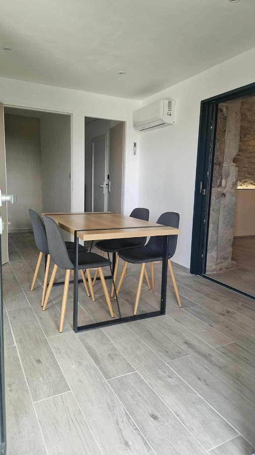 Gîte pour 4 personnes, avec terrasse et jacuzzi, animaux acceptés à Charmes-sur-Rhône - 2