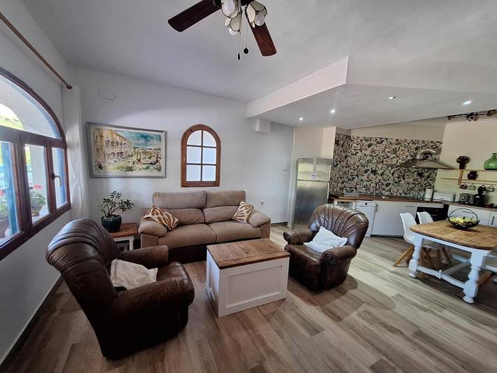 Chalet para 4 personas, con piscina además de vistas y jardín en Provincia de Alicante - 3