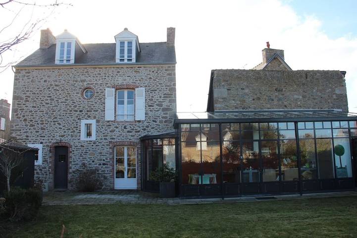 Ferienhaus für 9 Personen, mit Terrasse und Garten, mit Haustier - 1