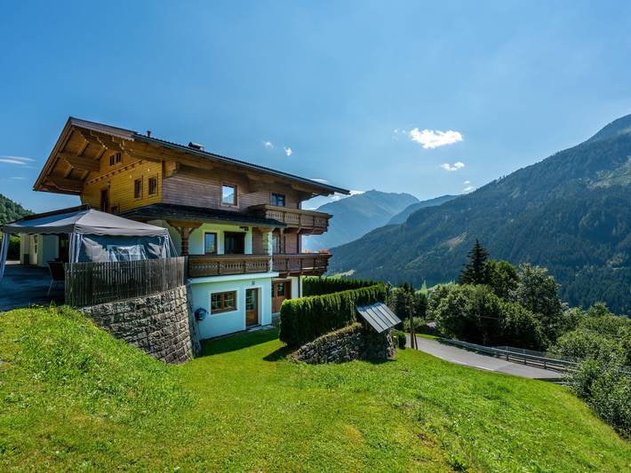 Hütte für 4 Personen, mit Balkon in Wald im Pinzgau