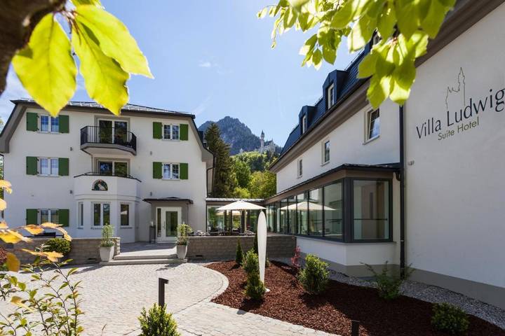 Hotel für 8 Personen, mit Balkon und Terrasse sowie Garten und Sauna