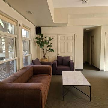 Cabin Rentals And Lodges for 4 Guests in Muskoka, Algonquin Provincial Park, Picture 2