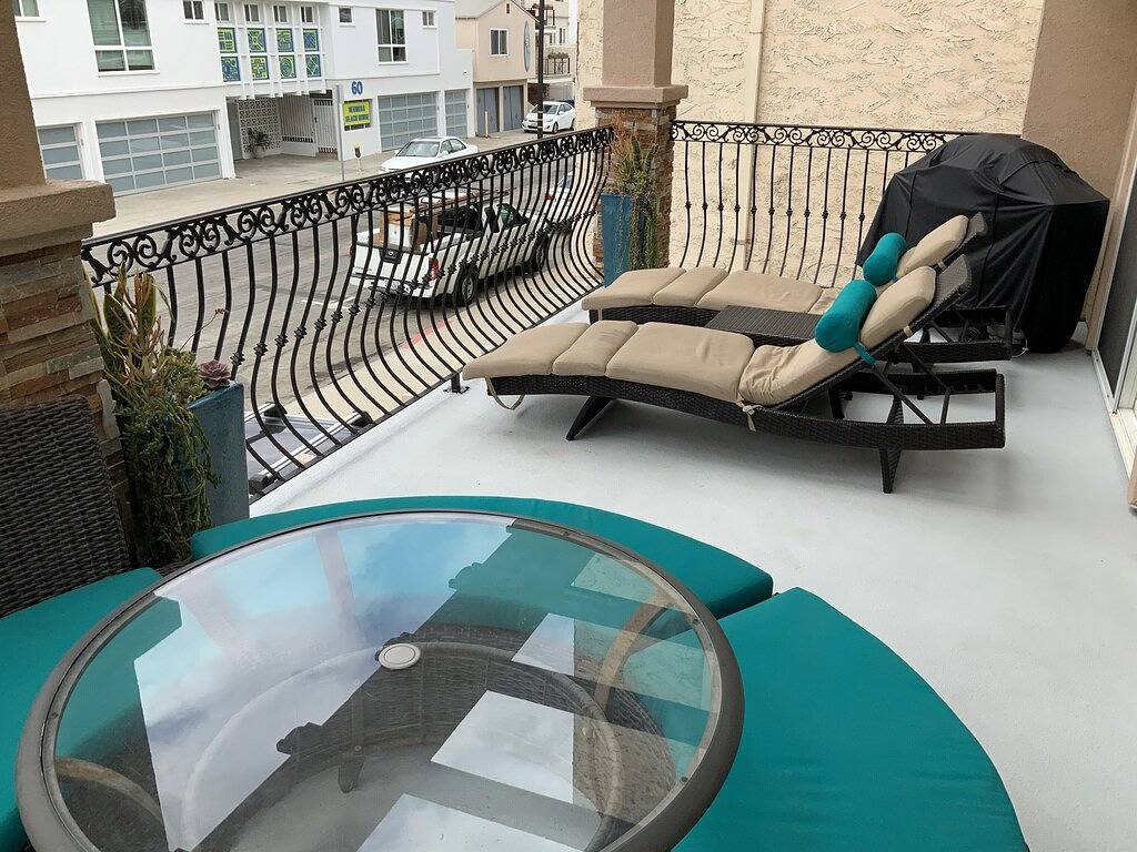 Fantastic Beach Location! in Hermosa Beach, Los Angeles County