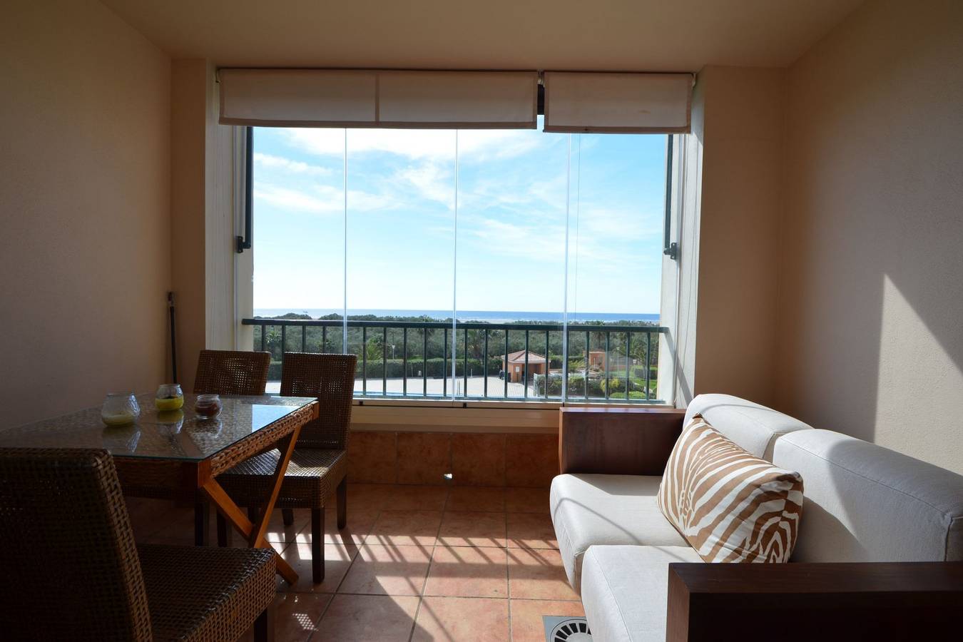 Apartamento inteiro, Apartamento de férias para 5 pessoas com piscina in Isla Canela, Ayamonte