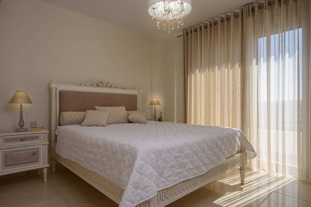 Eine schicke und luxuriöse Villa mit privatem Pool. in Kamilari, Iraklio-Heraklion und Umgebung