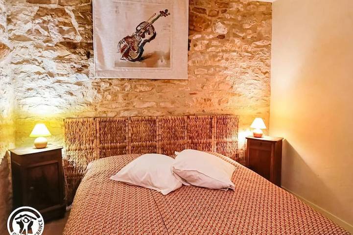 Location de vacances pour 7 personnes, avec jardin et piscine à Saint-Michel-Loubéjou - 2