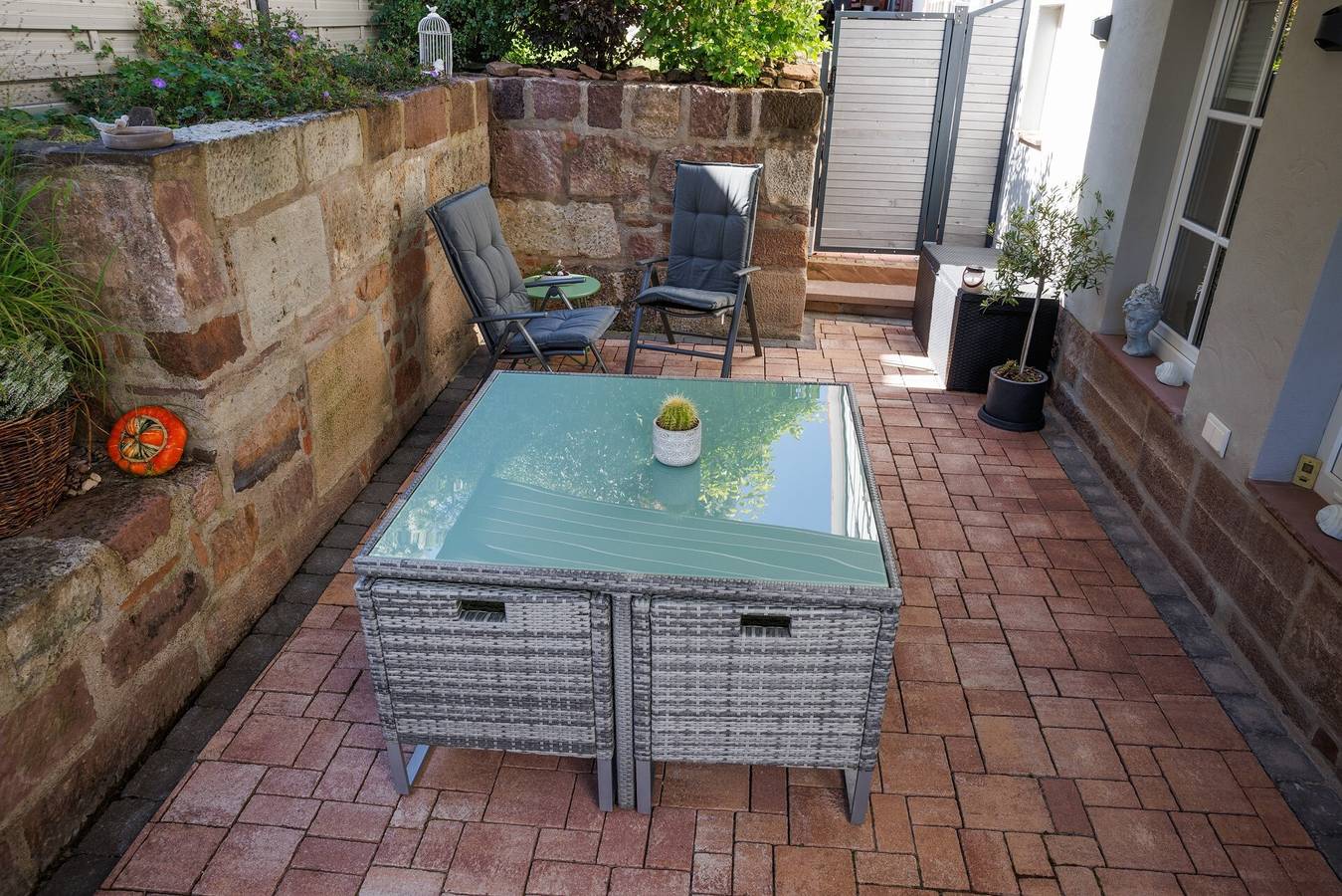 Ganze Wohnung, Ferienwohnung 'Alter Kuhstall' mit Privatterrasse und Wlan in Neuenstein, Knüllgebirge
