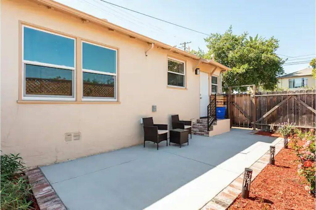 Ganze Wohnung, 1 Bedroom Home with Home Office in Redwood City, Silicon Valley