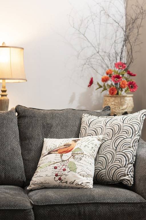 Charmantes, geräumiges Haus in der Nähe des Stadtzentrums Annehmlichkeiten, Restaurants, Wanderwege und Parks. in Elkhart County